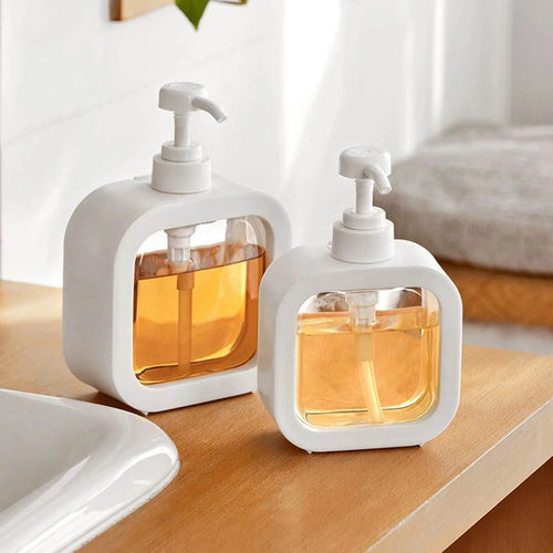 A large-capacity soap dispenser bottle, transparent visible plastic press bottle, suitable for travel, kitchen, bathroom - vue 4 sur 8