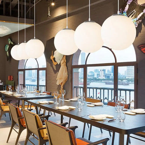boule de verre suspension moderne pour restaurant hôtel