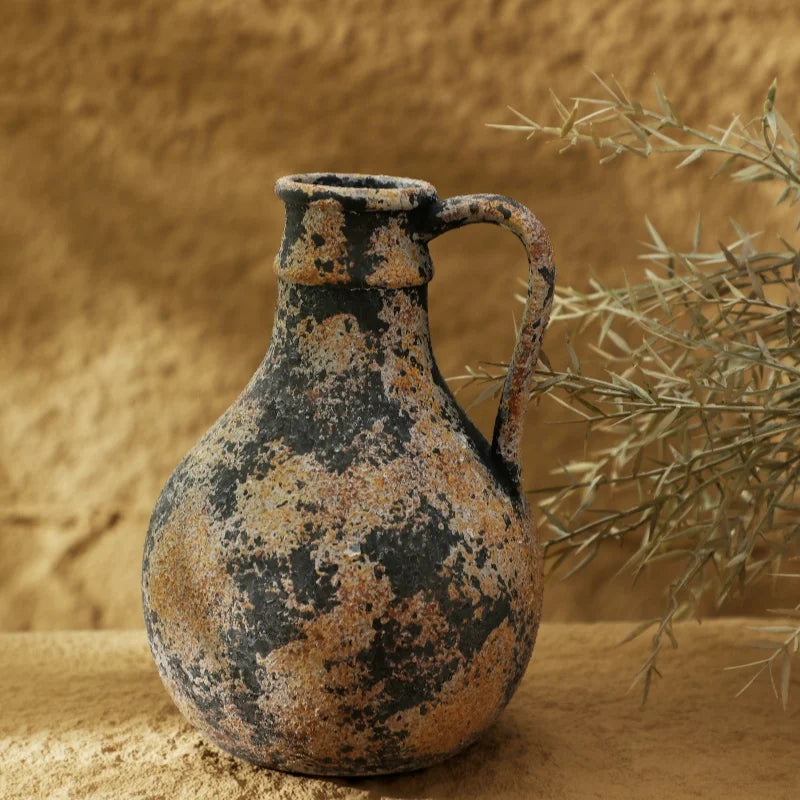 vase en céramique vintage pour fleurs séchées et décoration intérieure