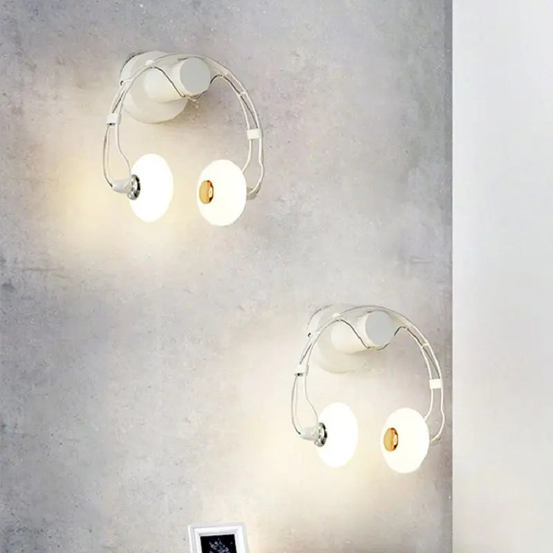 Applique murale LED créative en forme de casque audio - vue 6 sur 9