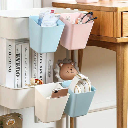 panier suspendu en plastique pour rangement pratique et organisé - vue 2 sur 15