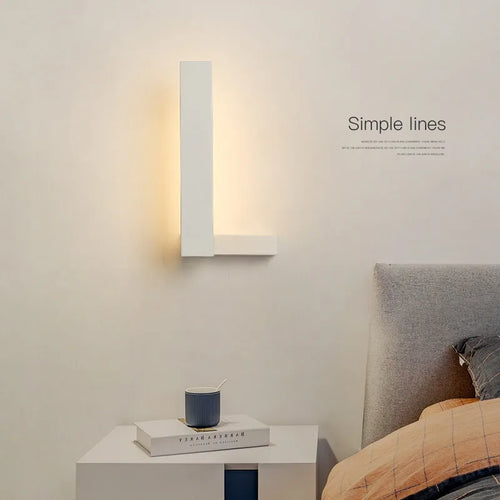 Nordic style minimalist LED wall light for decorative interiors - vue 2 sur 14
