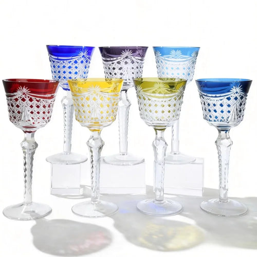 Verres à vin antique gravés main pied taillé