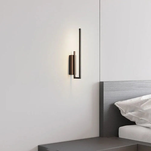 applique murale minimaliste en laiton à intensité variable - vue 5 sur 8