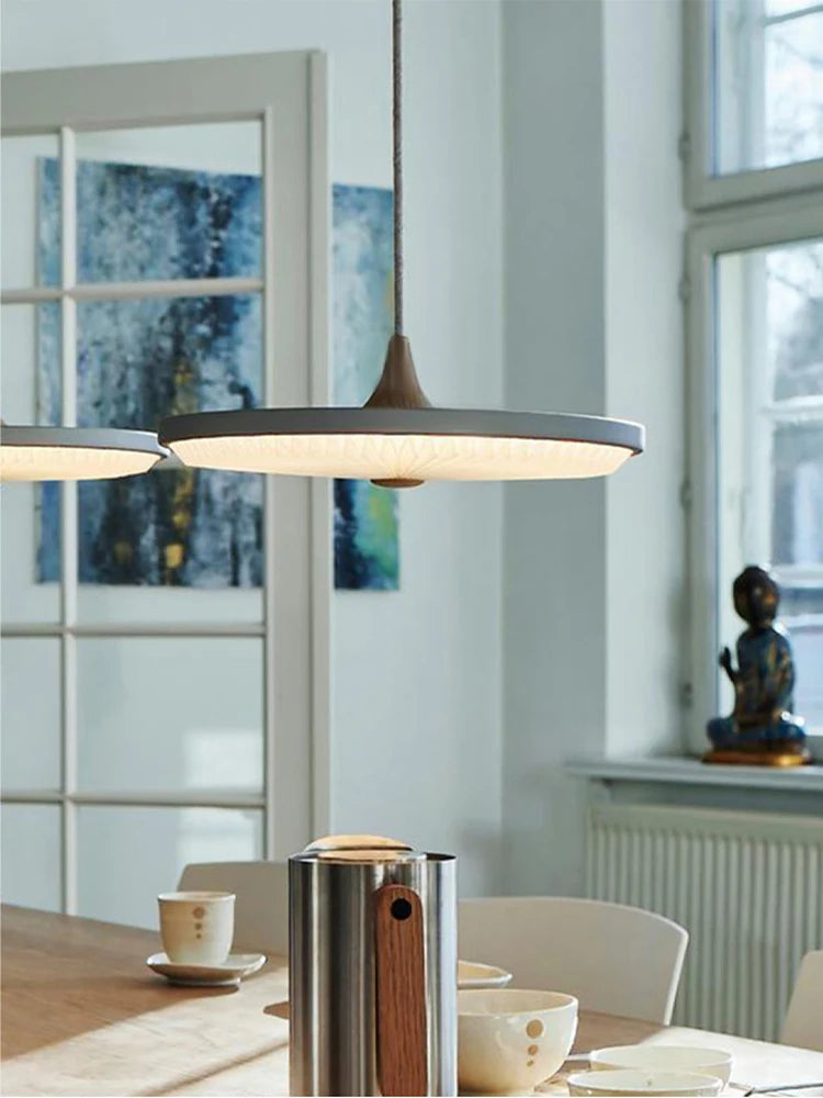 Suspension LED au design nordique moderne - vue 6 sur 8