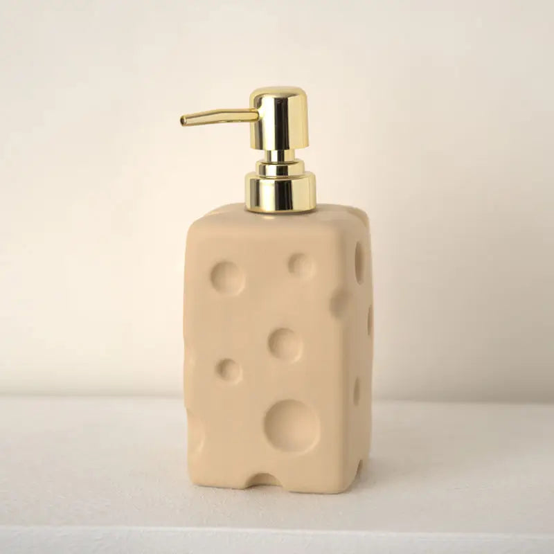 bouteille de lotion créative en forme de fromage amusante - vue 12 sur 16