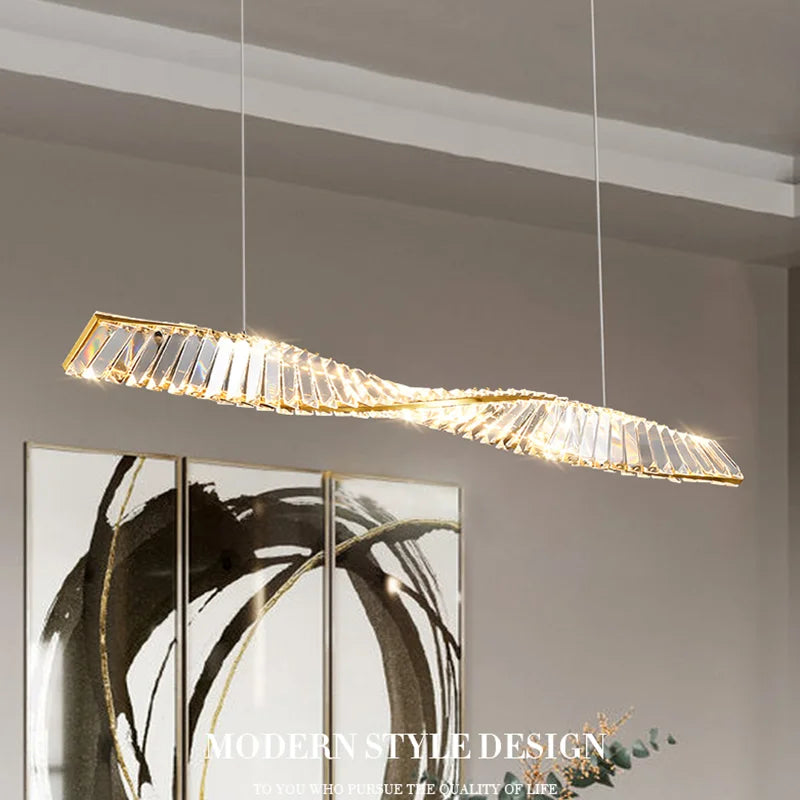 lustre en cristal design moderne pour ambiance élégante - vue 4 sur 11
