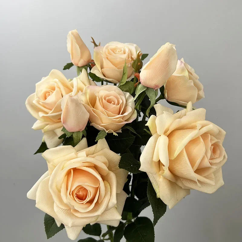 Realistic artificial flowers for party and event decoration - vue 6 sur 13