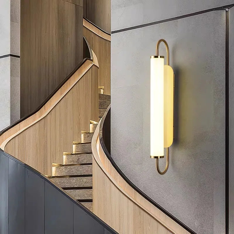 Nordic Minimalist Long White LED Wall Lamp for Bedroom Headboard, Modern and Personalized Living Room Balcony Lighting Fixtures - vue 4 sur 7