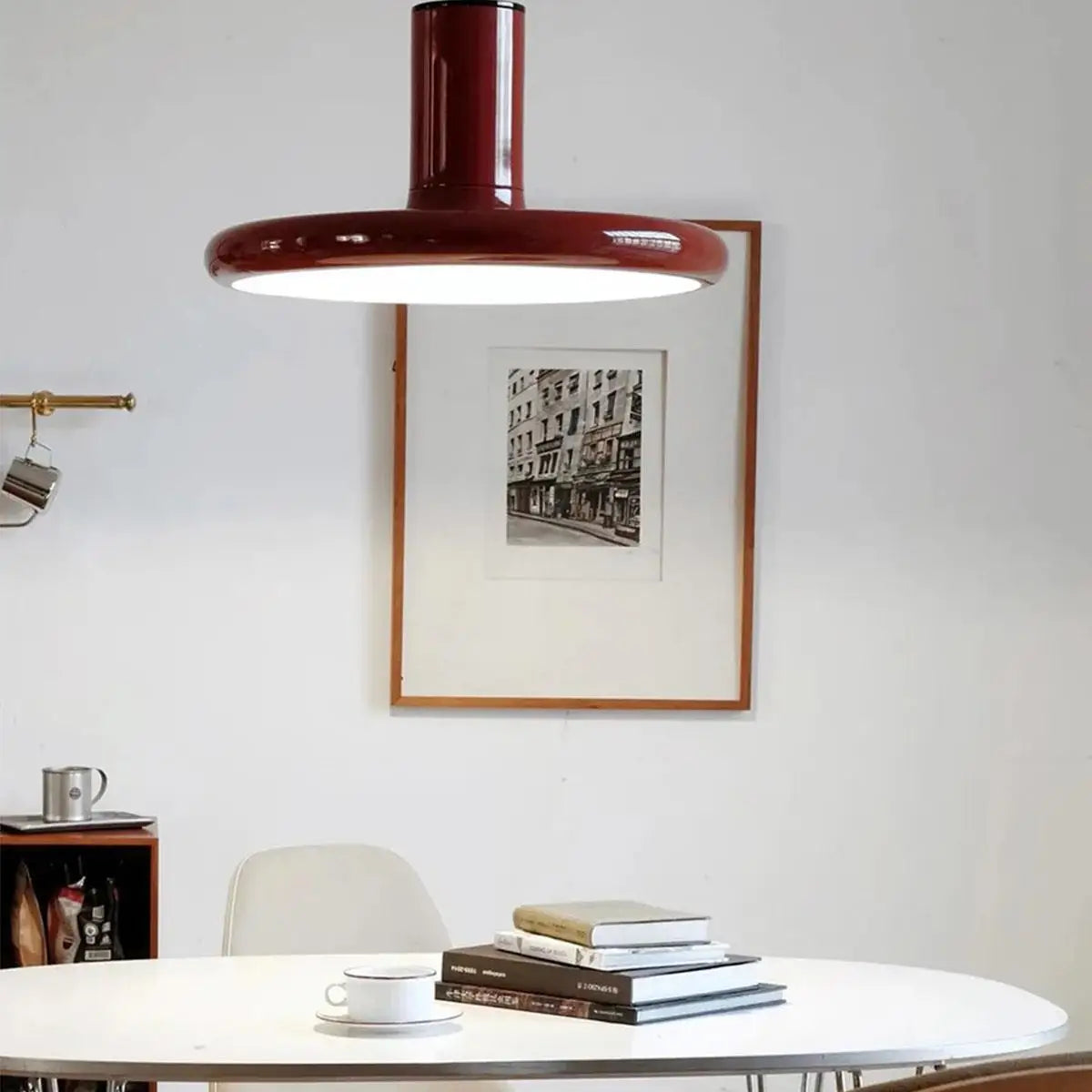 Modern and minimalist pendant light for elegant interior decor - vue 4 sur 8