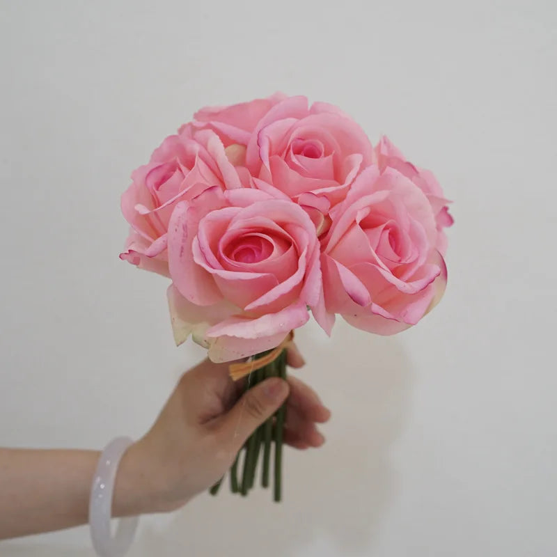bouquets de roses artificielles réalistes pour décorations variées