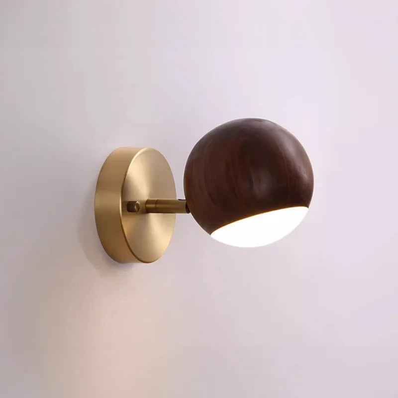 Walnut wood and Brass base, Modern Wabi-sabi, Indoor Sconces Wall Lighting for Corridor, Hallway, Foyer, living room, Bedroom - vue 6 sur 9