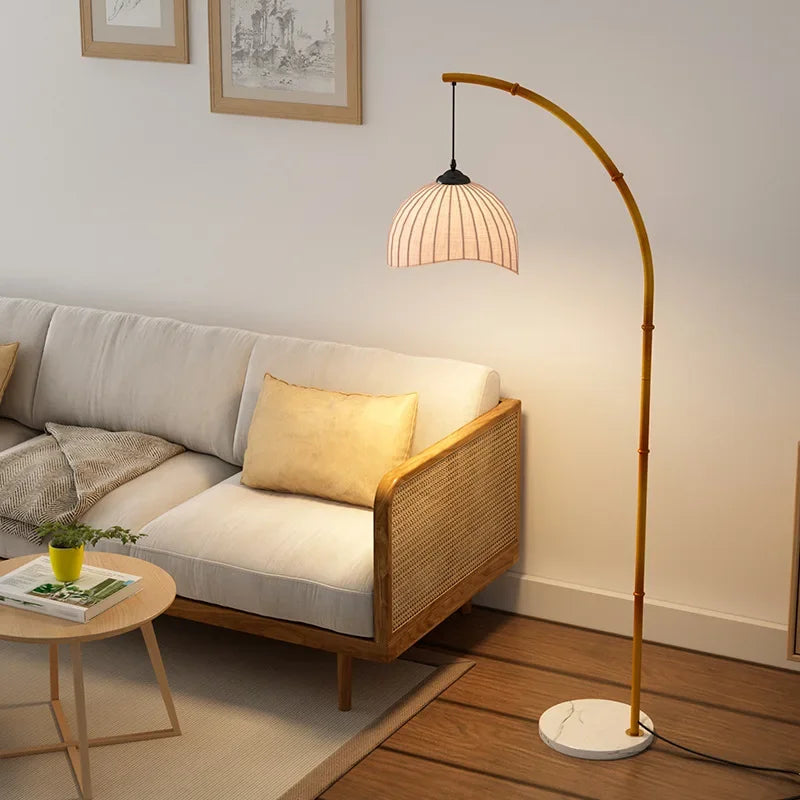 Lampe de chevet japonaise en bambou - vue 3 sur 5