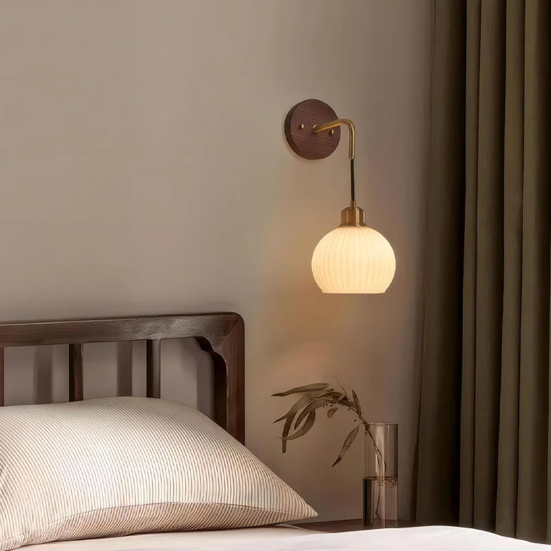 Walnut Wood Wall light, Wabi-sabi Modern style, Wall Sconces for Bedroom, Living, Corridor, Aisle balcony, Entrance Hall - vue 4 sur 7