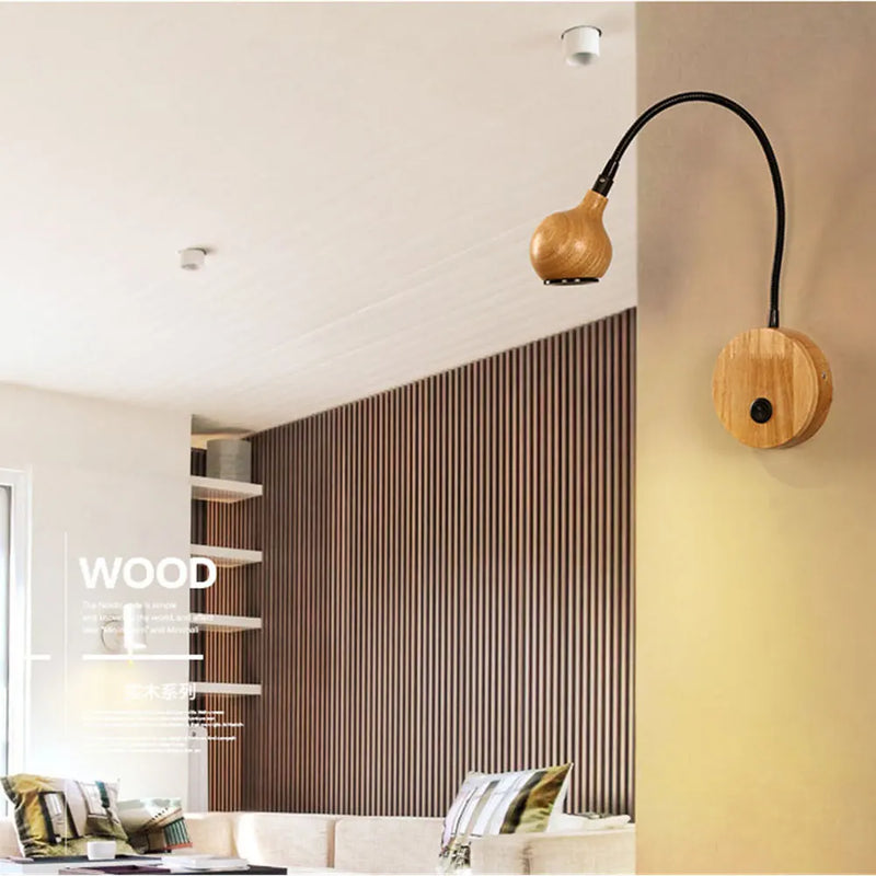 Applique murale nordique en bois massif