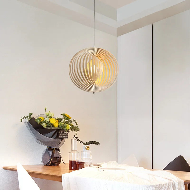 lustre nordique en bois pour bar restaurant cuisine créative éclairage intérieur - vue 5 sur 5