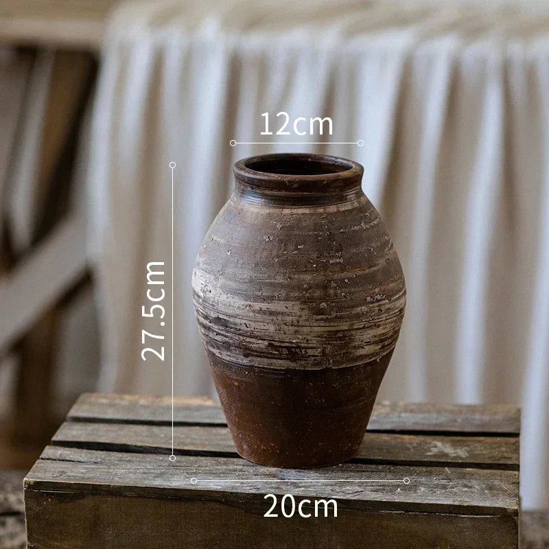 jardinières en poterie rustiques pour décoration intérieure et extérieure