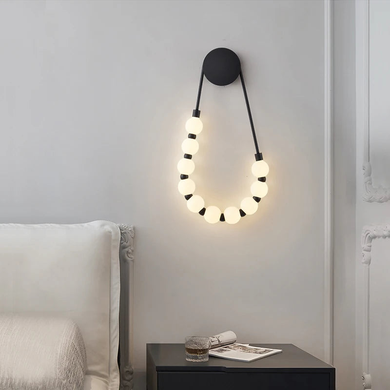 Modern Decorative Art Necklace LED Wall Lamp White Acrylic Ball Lamp for Living Room, Sofa, Bedside, Corridor - vue 3 sur 14