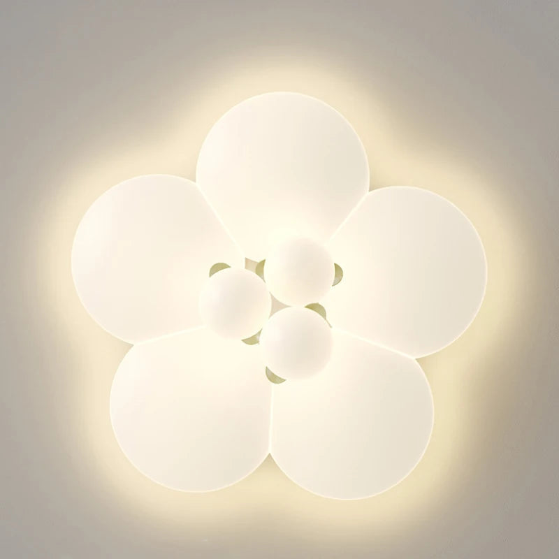 plafonnier fleuri moderne pour chambre d'enfant romantique et chaleureuse - vue 6 sur 6