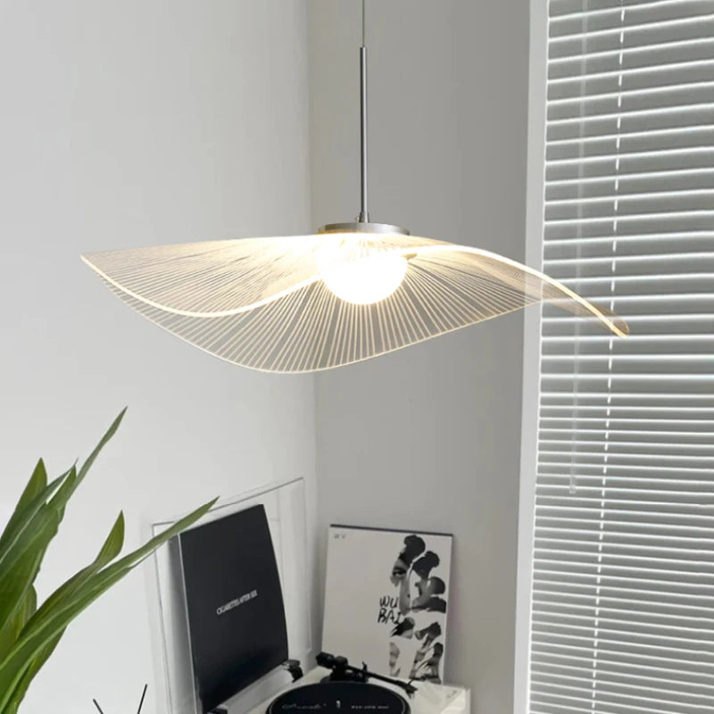 Modern nordic minimalist acrylic chandelier with creative design - vue 4 sur 14