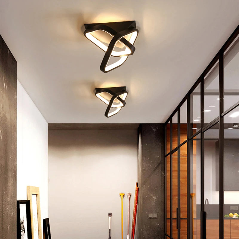 Modern minimalist LED ceiling light for home decor - vue 4 sur 26