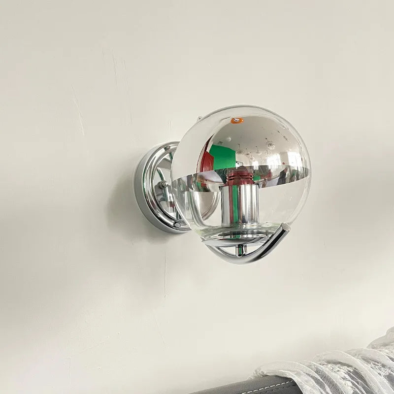 applique murale moderne minimaliste en argent à bulles en verre - vue 6 sur 7