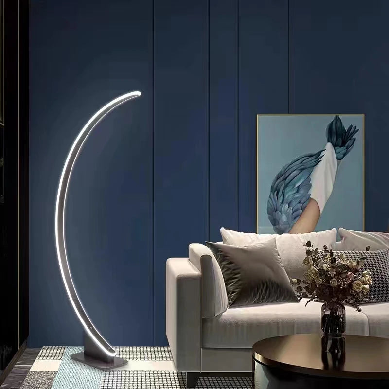Lampadaire Led en forme d'arc nordique - vue 3 sur 8