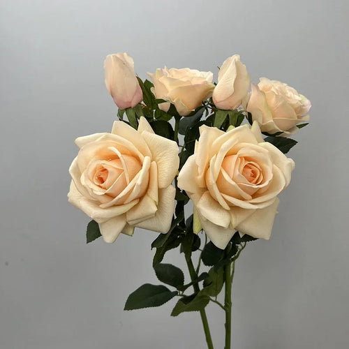 Realistic artificial flowers for party and event decoration - vue 2 sur 13