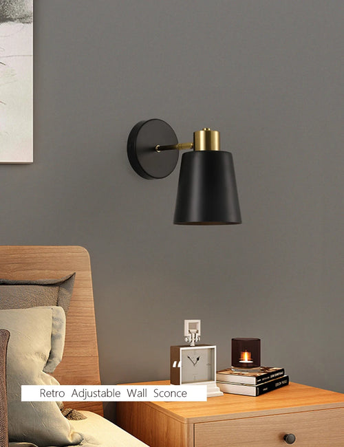 Vintage adjustable wall light for stylish interior lighting - vue 3 sur 9
