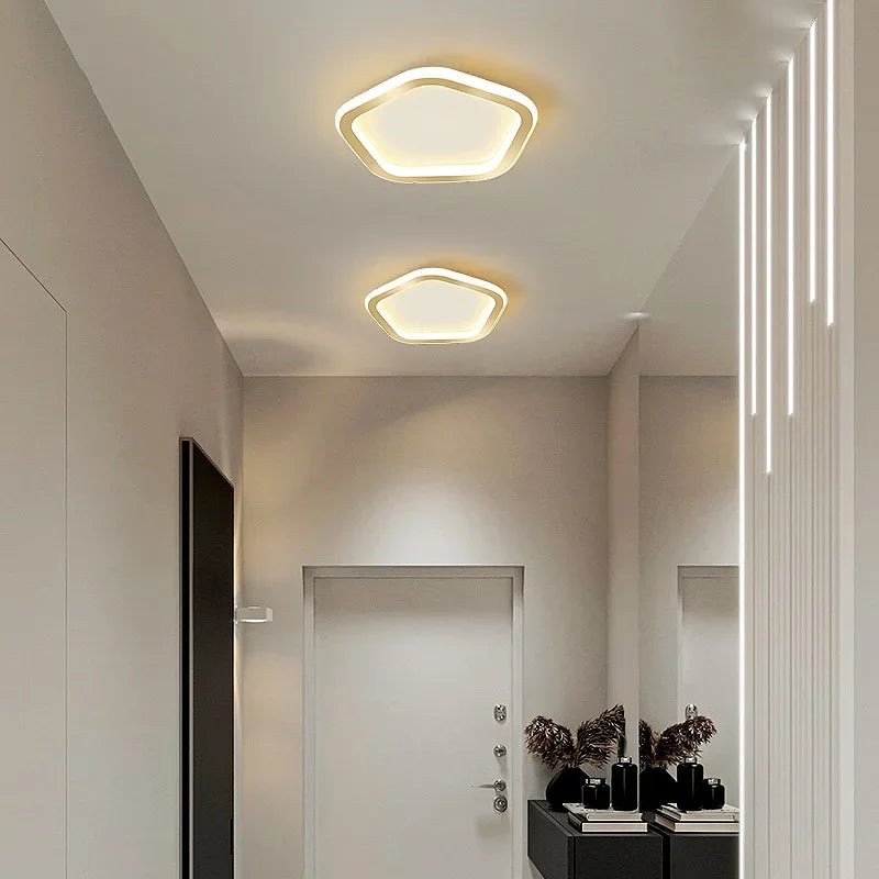plafonnier moderne doré pour décoration intérieure et luminaires - vue 5 sur 14