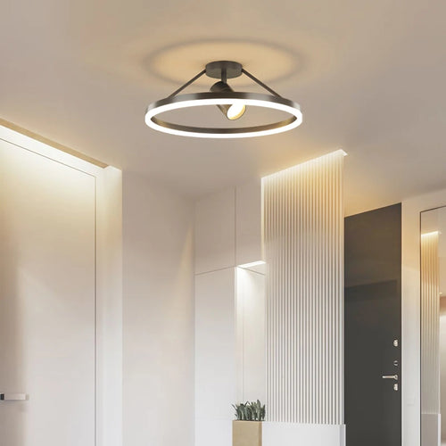 Modern minimalist ceiling light with nordic round spotlight - vue 4 sur 10