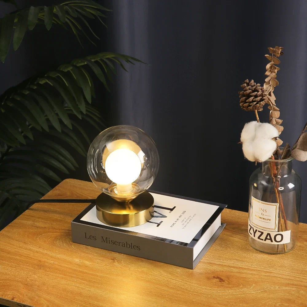 lampe à poser en verre doré pour éclairage décoratif intérieur - vue 3 sur 8