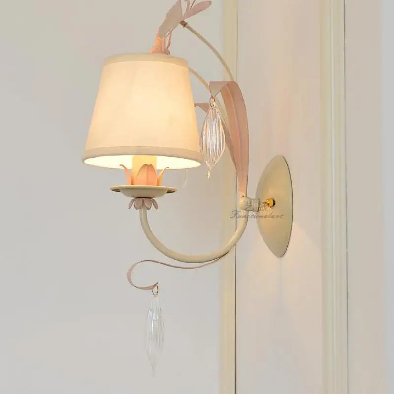 applique murale led papillon pour chambre enfant décoration lumineuse - vue 5 sur 8