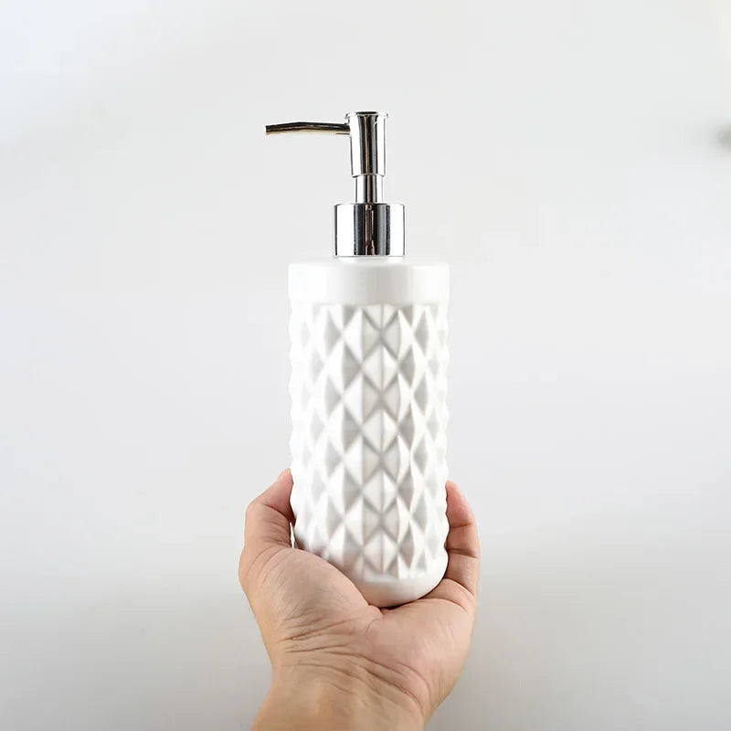 distributeur de désinfectant et savon en céramique design élégant - vue 3 sur 6