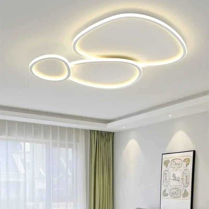 Modern minimalist LED ceiling light for indoor decoration - vue 3 sur 10