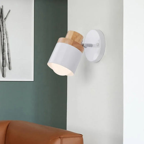 Nordic minimalist LED wooden wall light - vue 4 sur 14