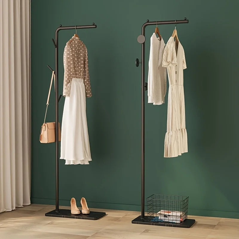 porte-vêtements minimaliste gain de place support moderne pour vêtements