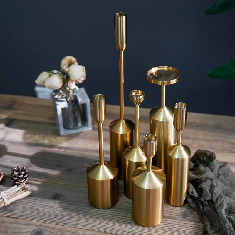 bougeoir en métal plaqué or pour mariage décoration élégante - vue 5 sur 15
