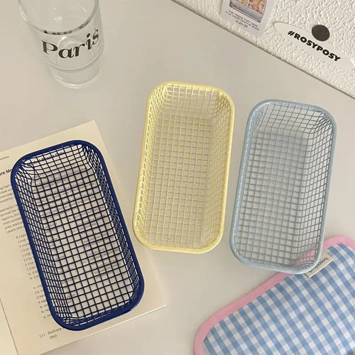 panier de rangement en métal pour bureau et maquillage