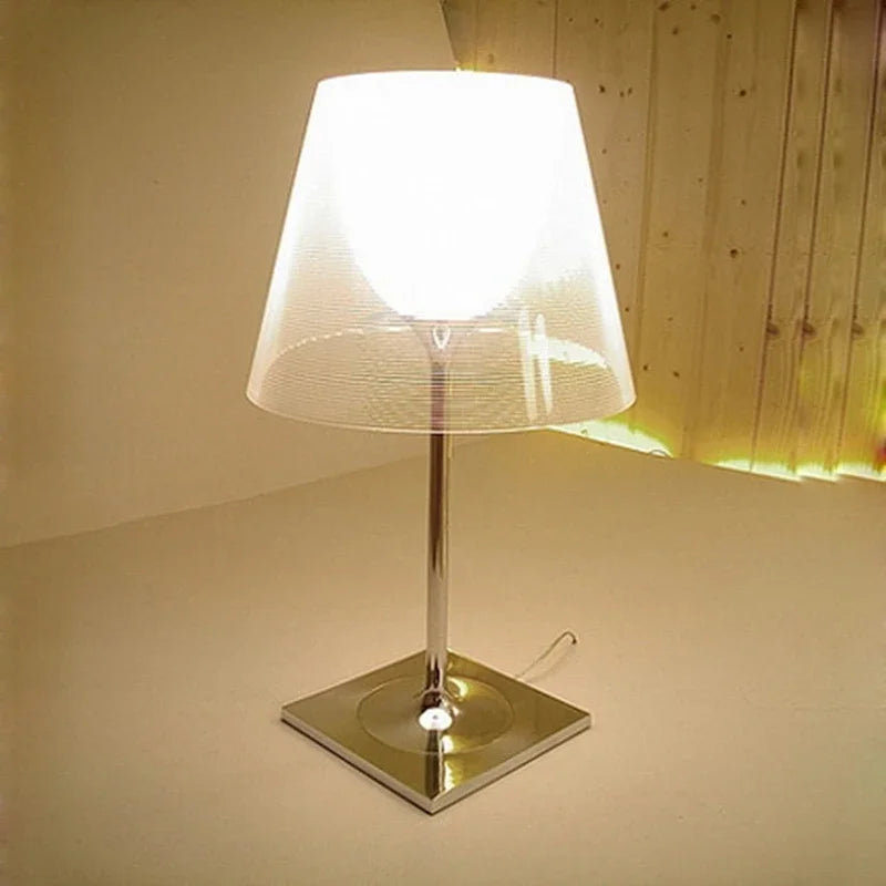 lampe de table design italien moderne en acrylique pour décor nordc maison - vue 6 sur 9