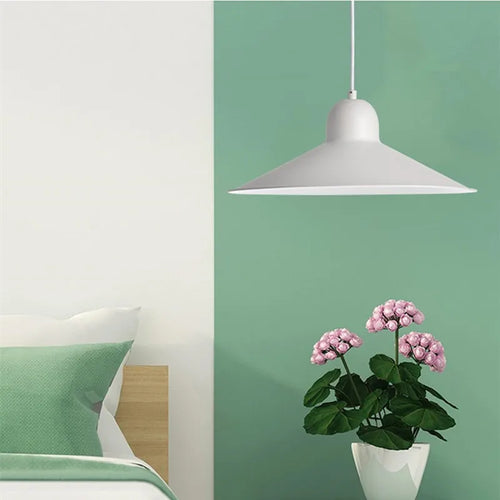 Modern nordic-style chandelier for colourful interior decor - vue 5 sur 11