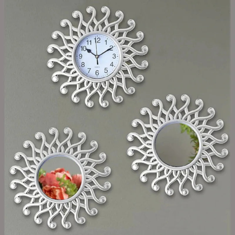 horloges décoratives vintage élégantes en cadre doré antique
