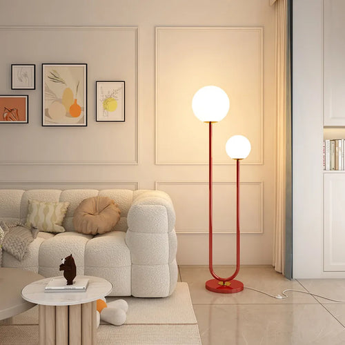 lampadaire simple en métal avec 3 gradations et verre