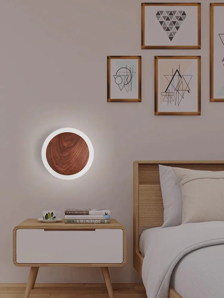 Applique murale LED nordique en noyer - vue 4 sur 8