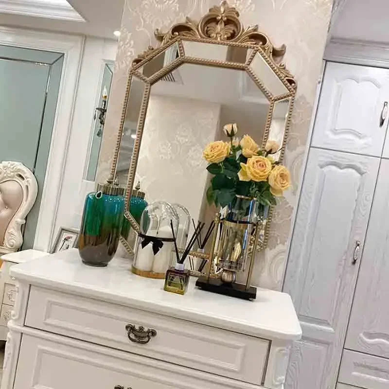 miroir décoratif suspendu nordique pour un élégant maquillage - vue 3 sur 14