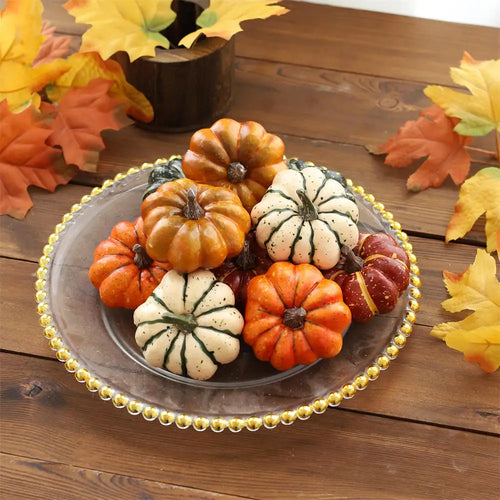 citrouilles décoratives en mousse pour décorations dHalloween et automne - vue 6 sur 22