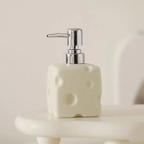 bouteille de lotion créative en forme de fromage amusante - vue 10 sur 16