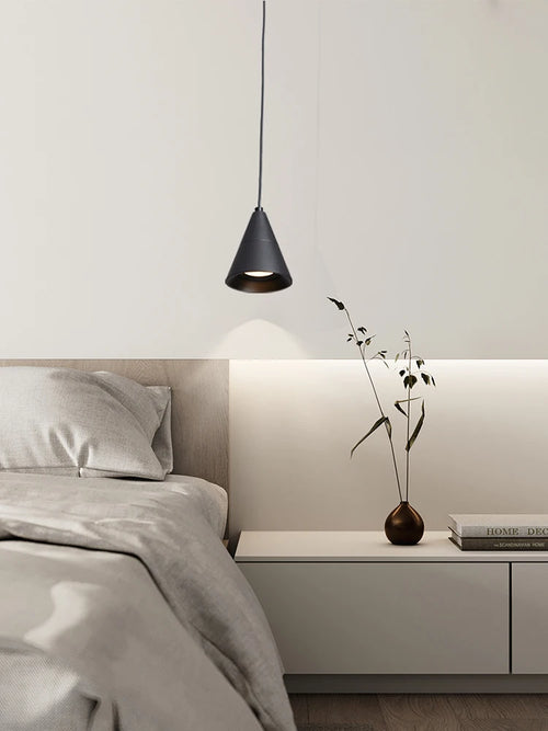 Nordic minimalist pendant light for bedroom - vue 4 sur 10