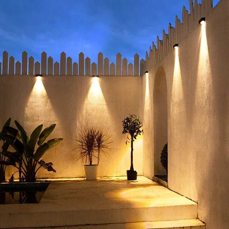 lampes solaires extérieures à led ultra lumineuses pour jardin - vue 3 sur 6