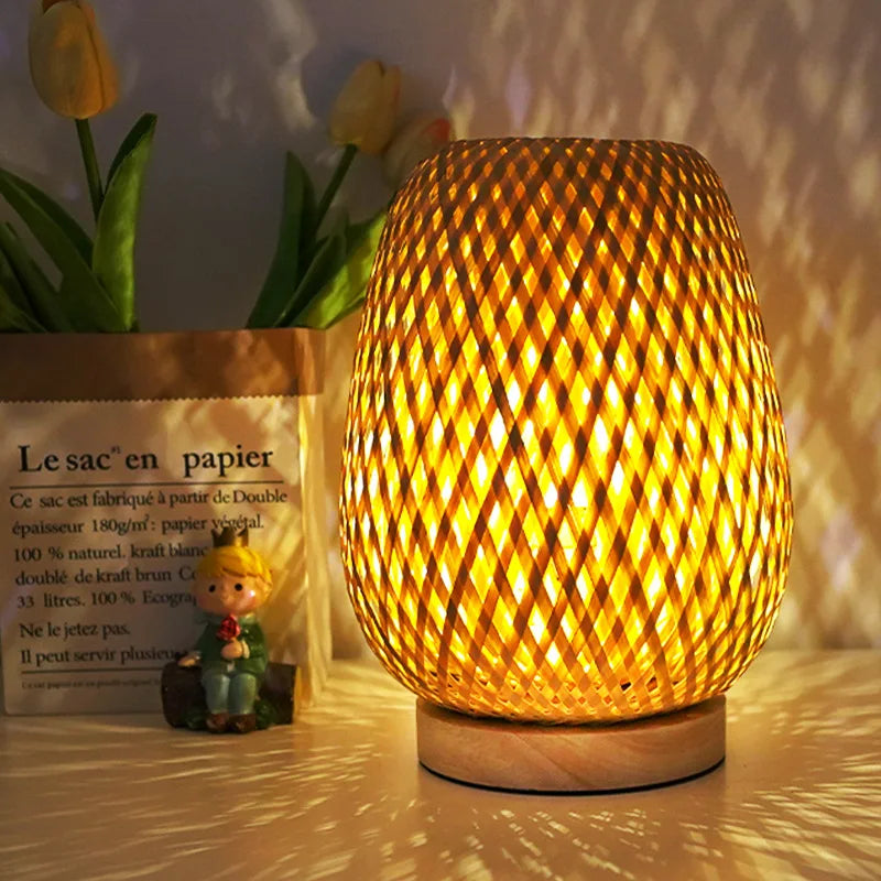 Petite lampe de Table en rotin à intensité variable - vue 4 sur 6